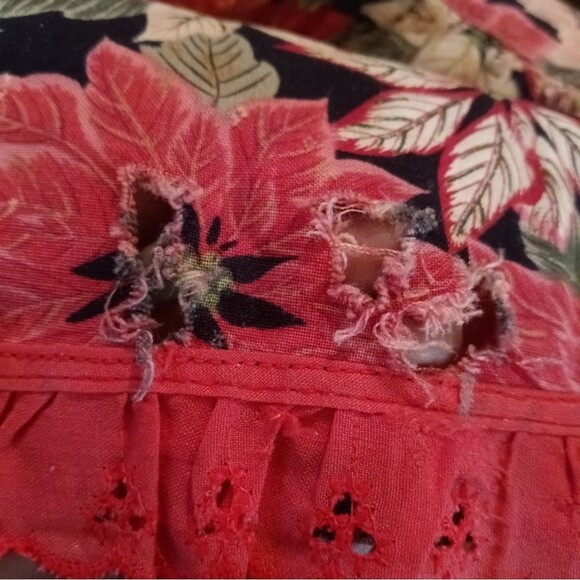 Retro Vintage Poinsettia Kitchen Apron - Picture 6 of 7